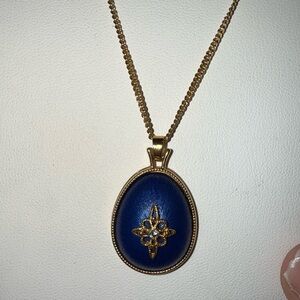 Vintage AVON Blue Enamel Oval Pendant Necklace Gold Star